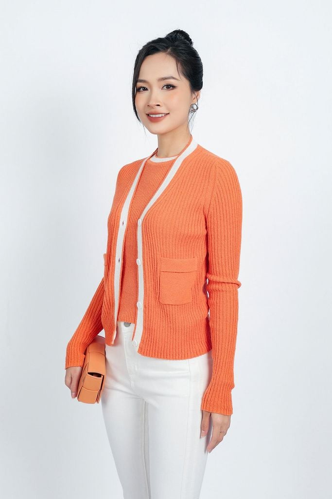 BKL415 - Áo khoác len thời trang cao cấp dáng ôm cài khuy thân trước - PANTIO