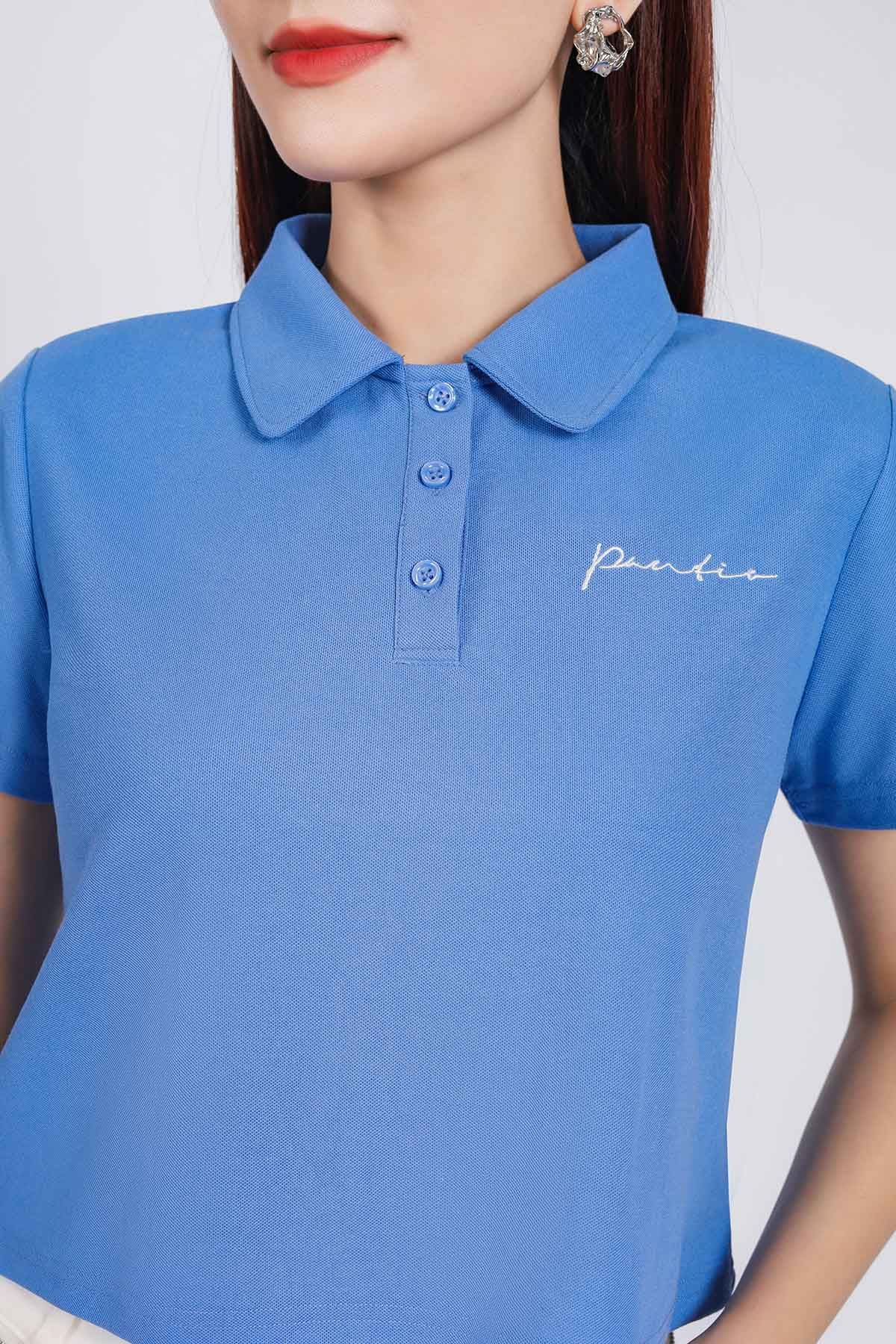 FAT7427 - Áo thun cotton dáng croptop cổ đức ngực áo thêu hoạ tiết thời trang - PANTIO