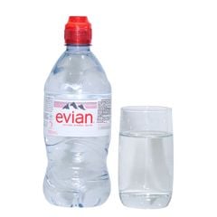 Thùng Nước Khoáng Evian 750ml