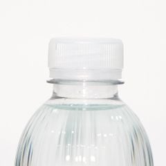 Thùng Nước Núi Lửa Jeju 530ml