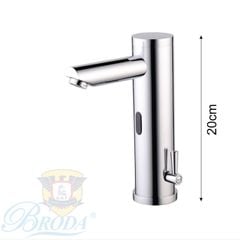 VÒI LAVABO CẢM ỨNG BRODA NÓNG LẠNH CAO 20CM BRODA