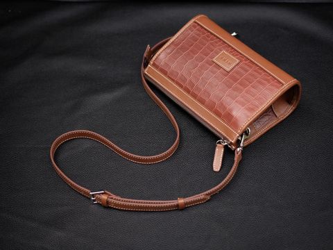 MV15- DORIS Crossbody bag 