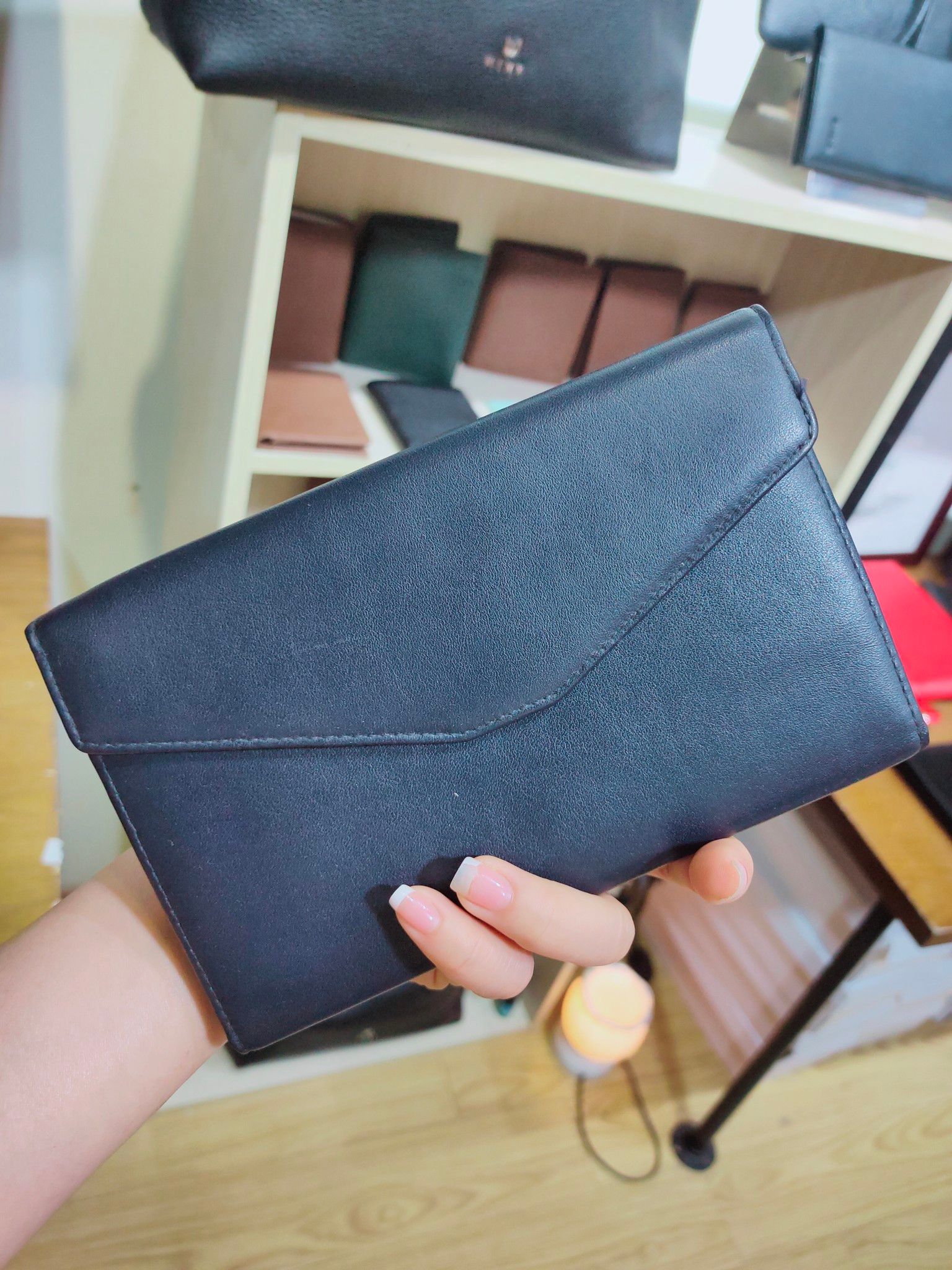  HV13-71 - Ví 3 gấp nữ màu navy 