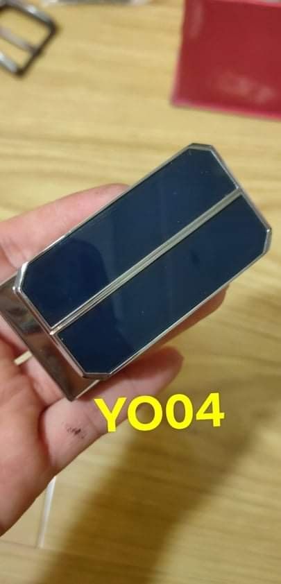  YO04 -mặt khóa mica sọc giữa 