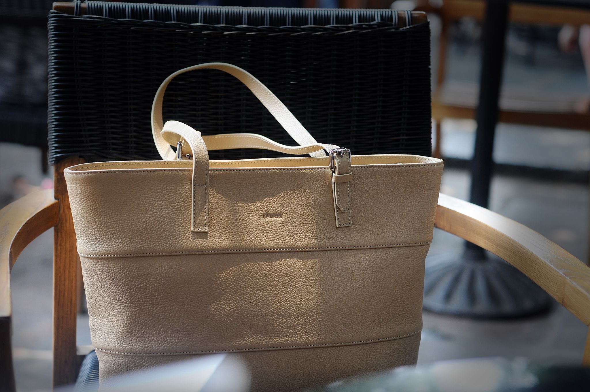  GZ59- 26 - MAINO TOTE - In Natural Milled Leather - Beige 