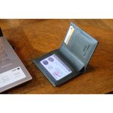  CALIN- Ví nam da bò tự nhiên màu xanh lá đậm - HX25-61 