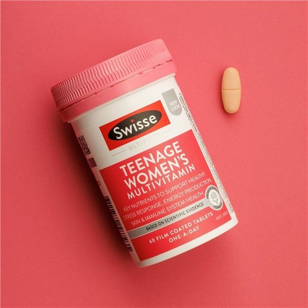 Vitamin Tổng Hợp Cho Bé Gái Tuổi Dậy Thì Swisse Teenage Ultivite Women's Multivitamin Lọ 60 Viên