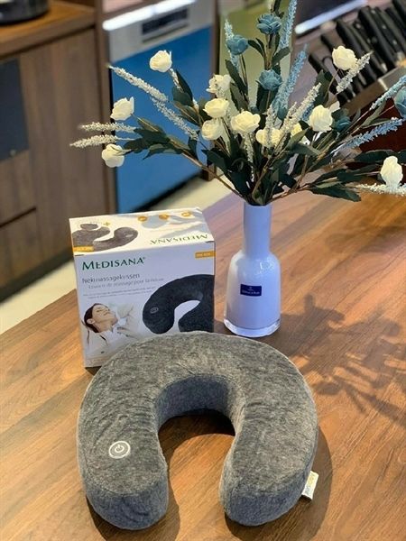 MÁY MASSAGE CỔ VAI GÁY MEDISANA NM870