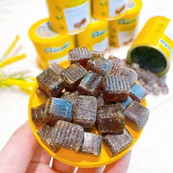 KẸO NGẬM HO THẢO DƯỢC RICOLA ĐỨC