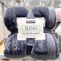 Chăn Lông Cừu Kirkland KING SIZE ( 284 x 233 cm) của Mỹ