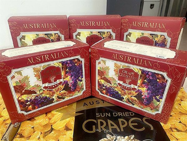 Vỏ hộp đựng nho khô nguyên cành 500g