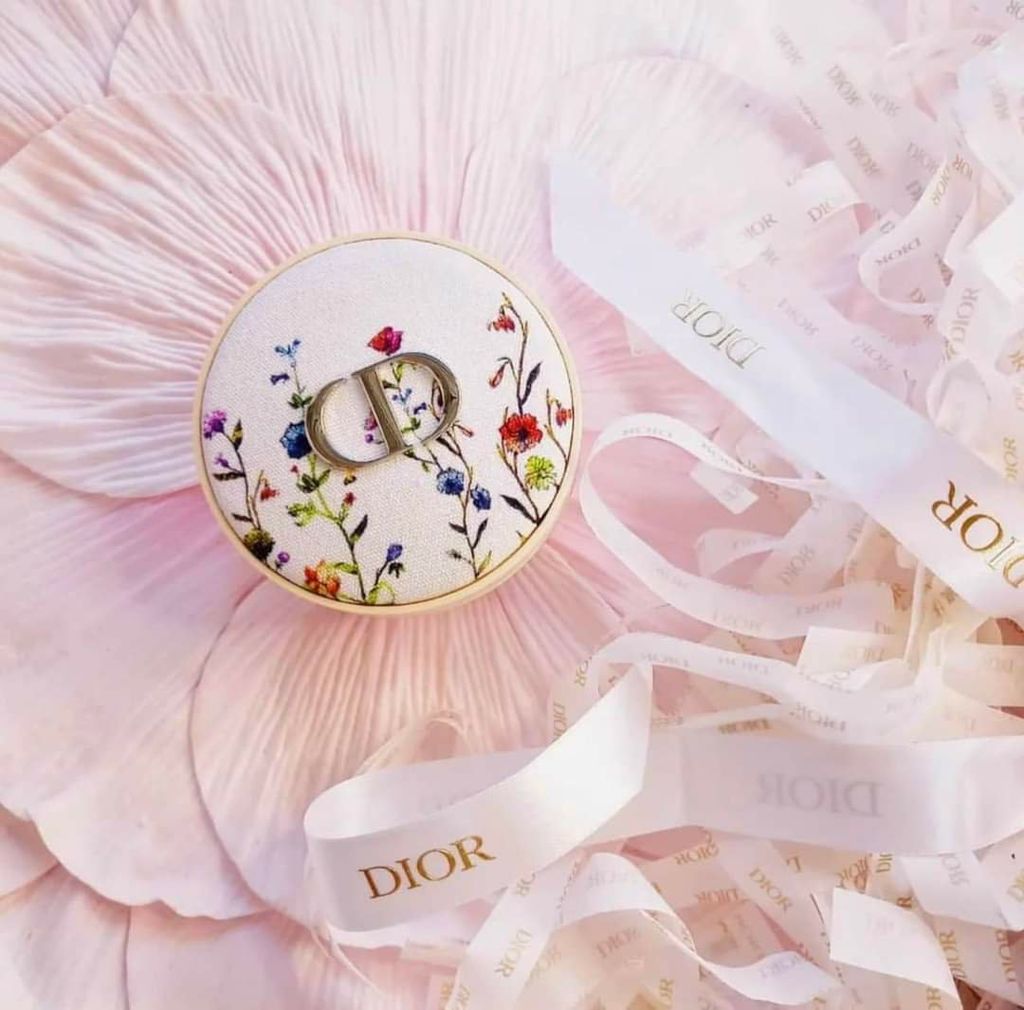 Hộp Phấn Millefiori Couture Edition Dior Forever Cushion Loose Powder