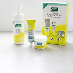 THURSDAY PLANTATION - Bộ Sản Phẩm Trị Mụn