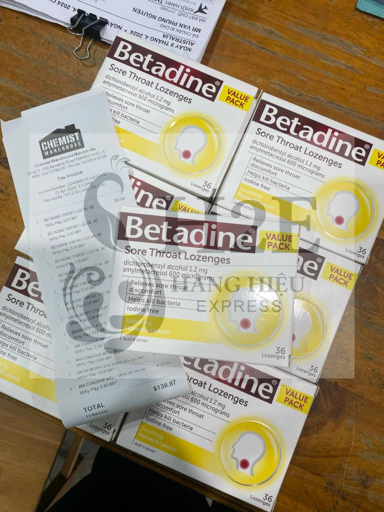 Viên ngậm vị mật ong chanh Betadine Sore Throat Lozenges của Úc 36 viên