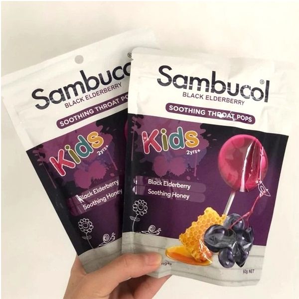 Kẹo mút giảm đau họng cho bé từ 2 tuổi trở lên Sambucol Kids Soothing Throat Pops của Úc 8 cây