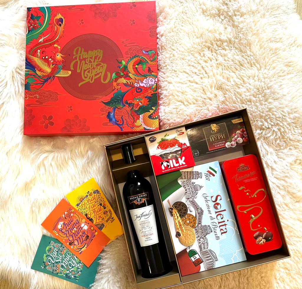 Set Quà Tết 2024 - 682 HN - Cung Chúc Tân Xuân Hộp Đỏ