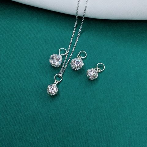 P244 Mặt dây chuyền đá vuông vô cực