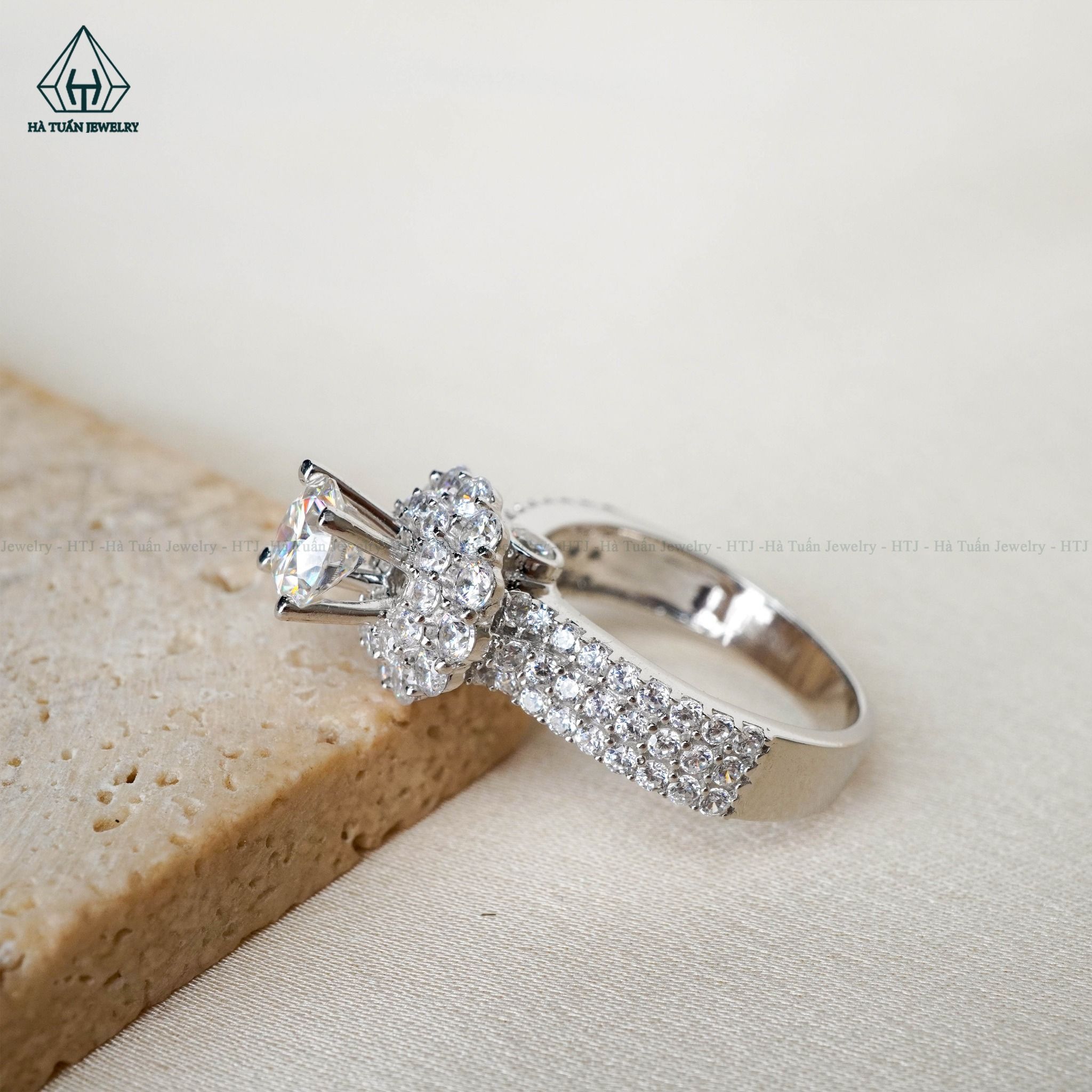  RX417 6mm Nhẫn nữ viền tròn 