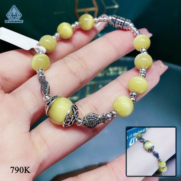  SC042  VÒNG ĐÁ MẮT HỔ PHỐI CHARM CÁ 