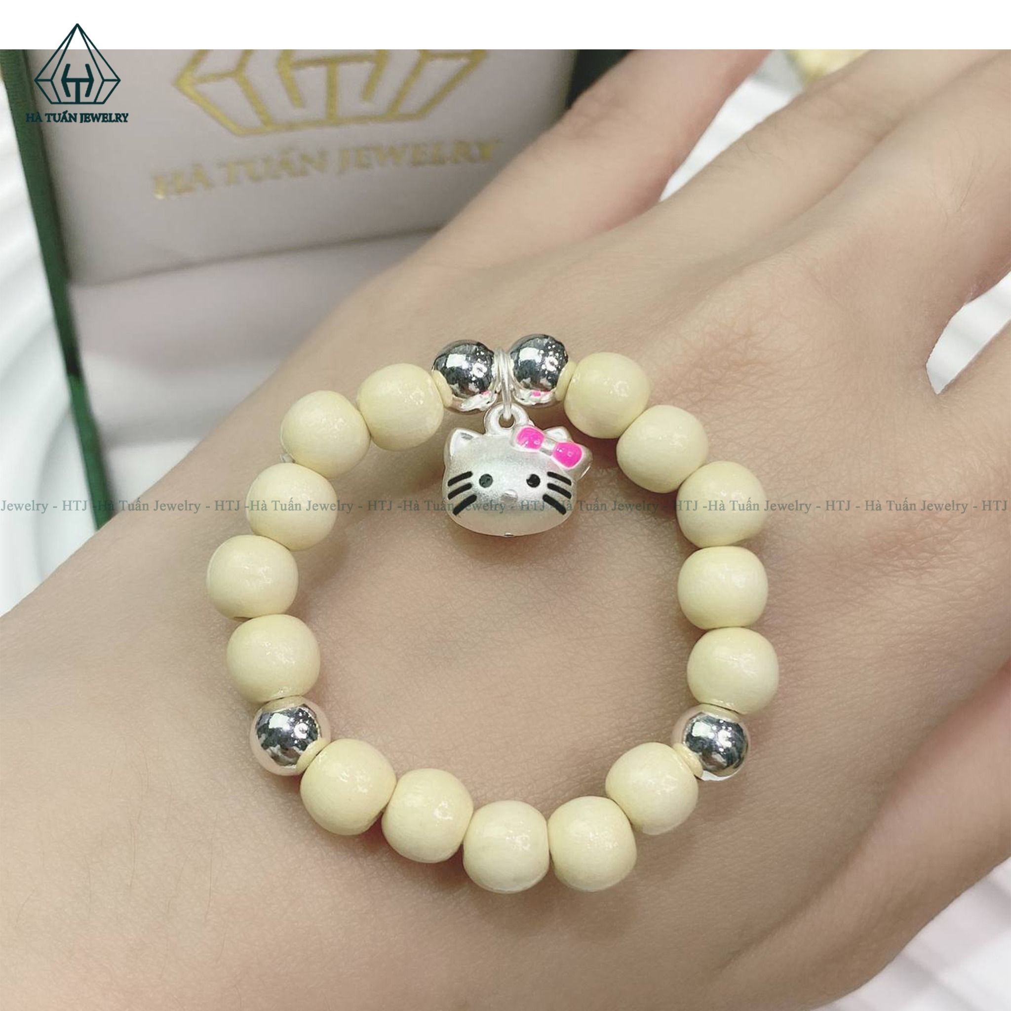  BGB090 Vòng dâu tằm Hello Kitty 