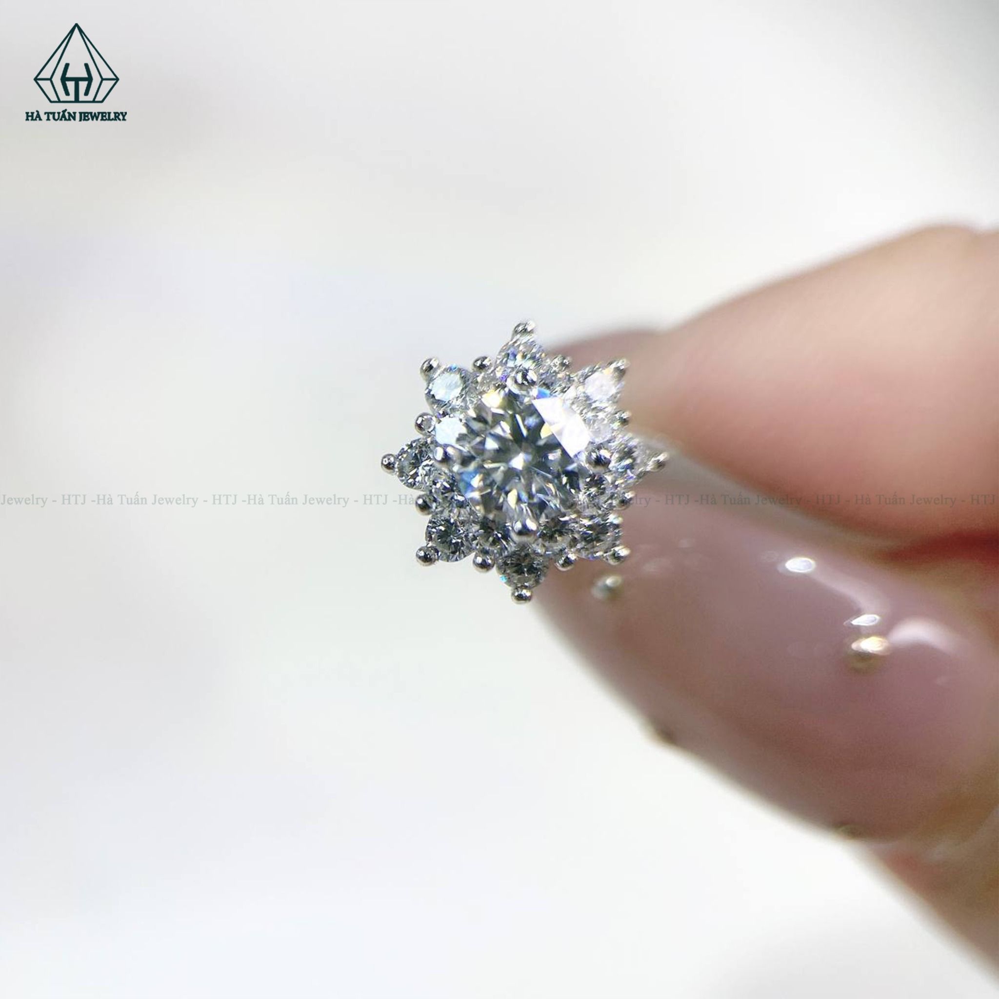  EX321 5mm Bông tai hoa cánh nhọn xen kẽ 