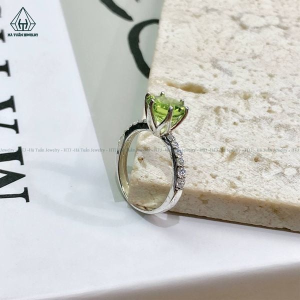  RS003 NHẪN ĐÁ PERIDOT 