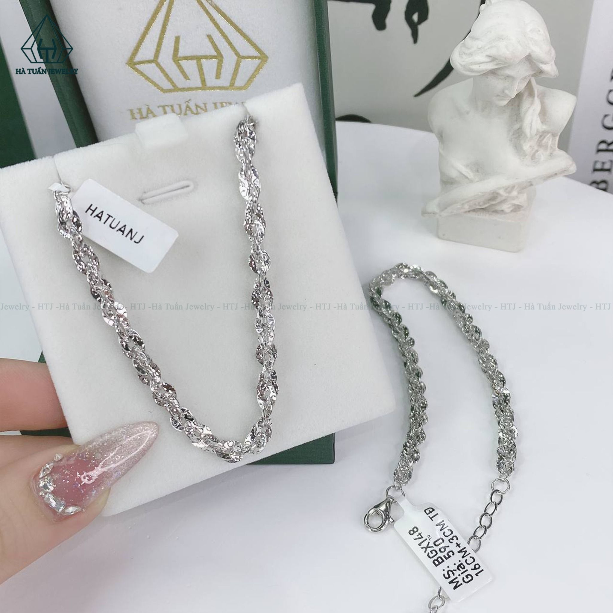  BGX148 Lắc tay 