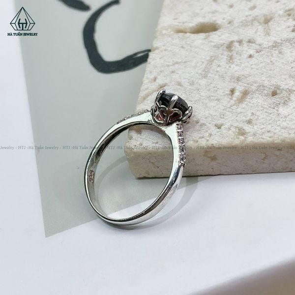  RS001 NHẪN ĐÁ GARNET ĐỎ MÀI GIÁC 