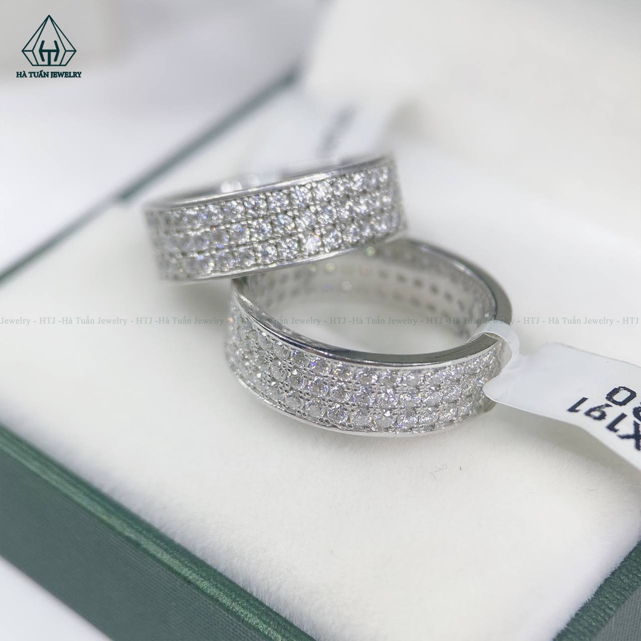  RX191 FULL MOIS 1.5mm Nhẫn 3 hàng đá 