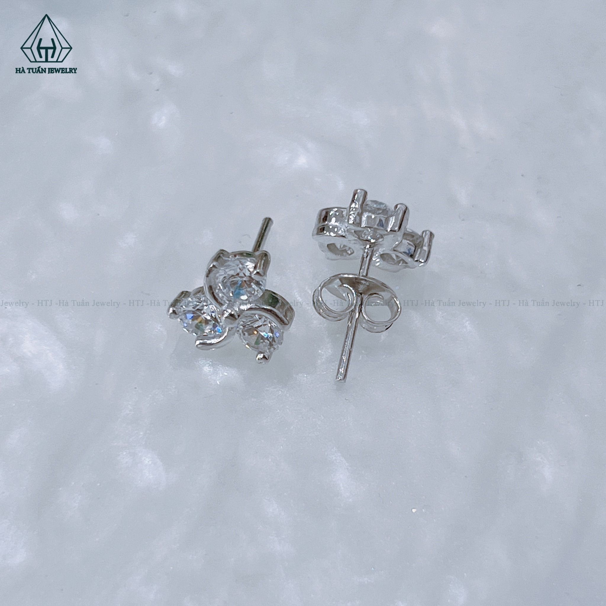  E949 Bông tai chong chóng 3 cánh chuôi đẩy 