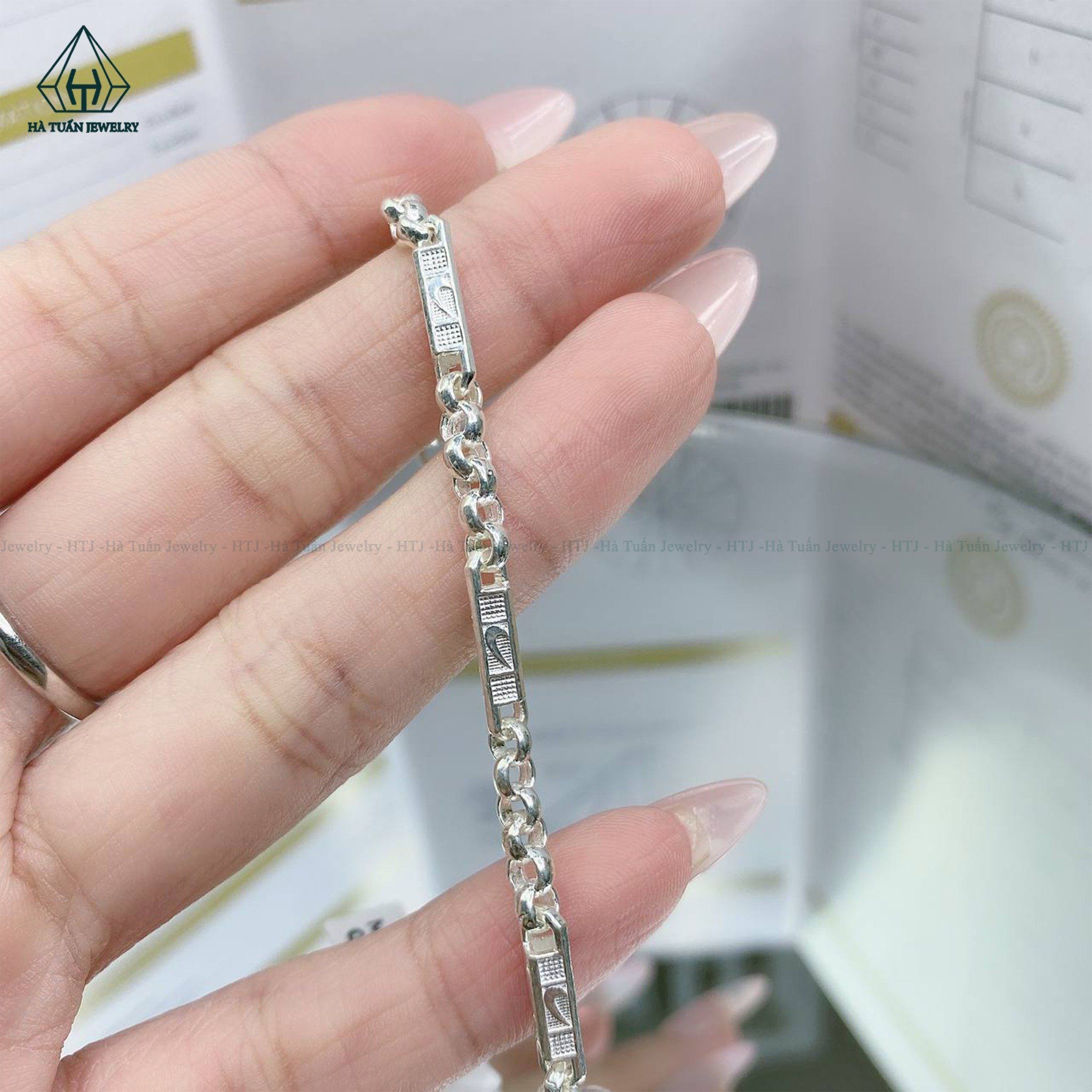  B632 Lắc tay khúc bi 