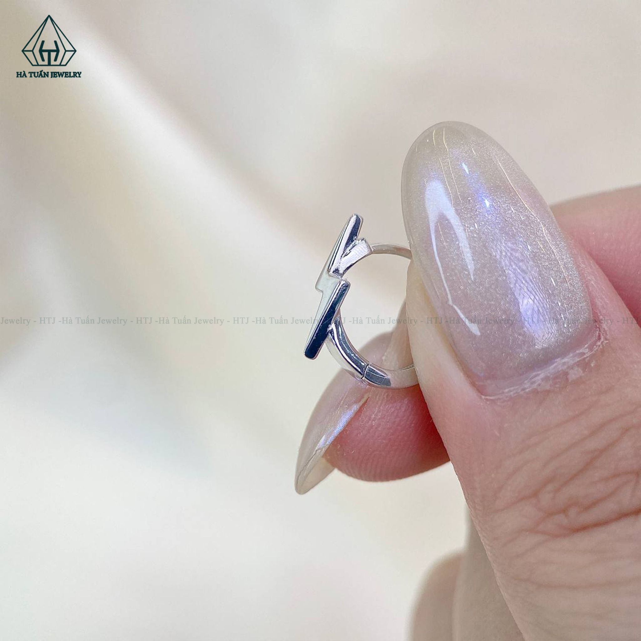  E963 Bông khoen tia sét 