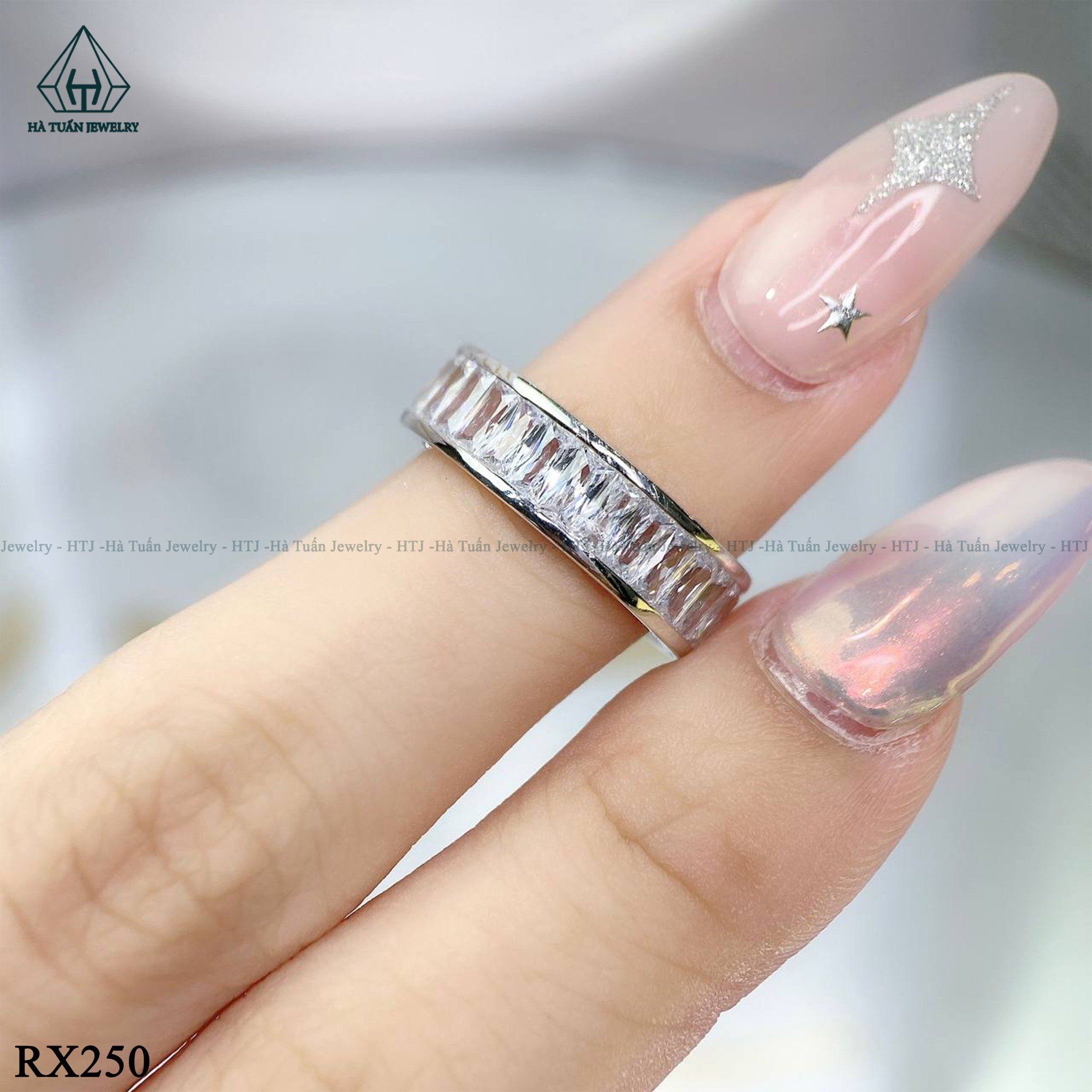  RX250 Nhẫn Full 1 hàng Baguette 