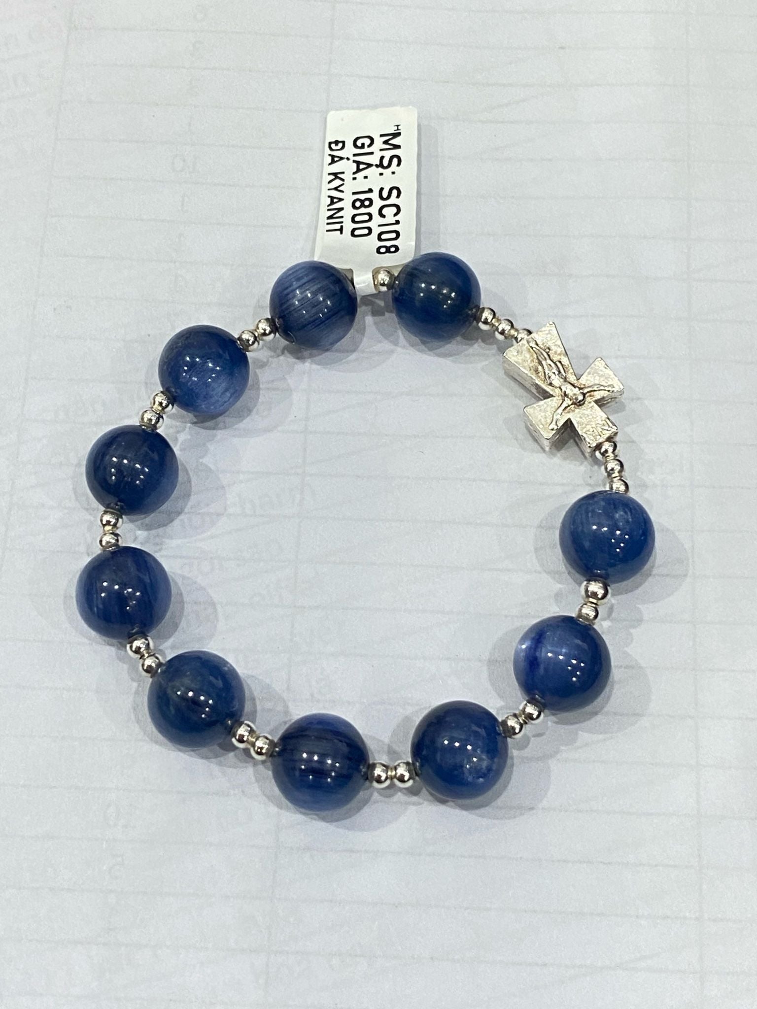  SC108 Vòng đá KYANITE mix Thánh Giá 