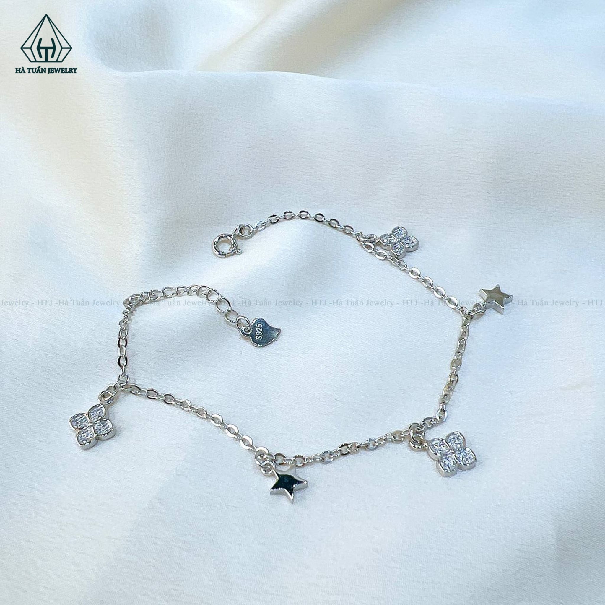  B839 Lắc tay charm 