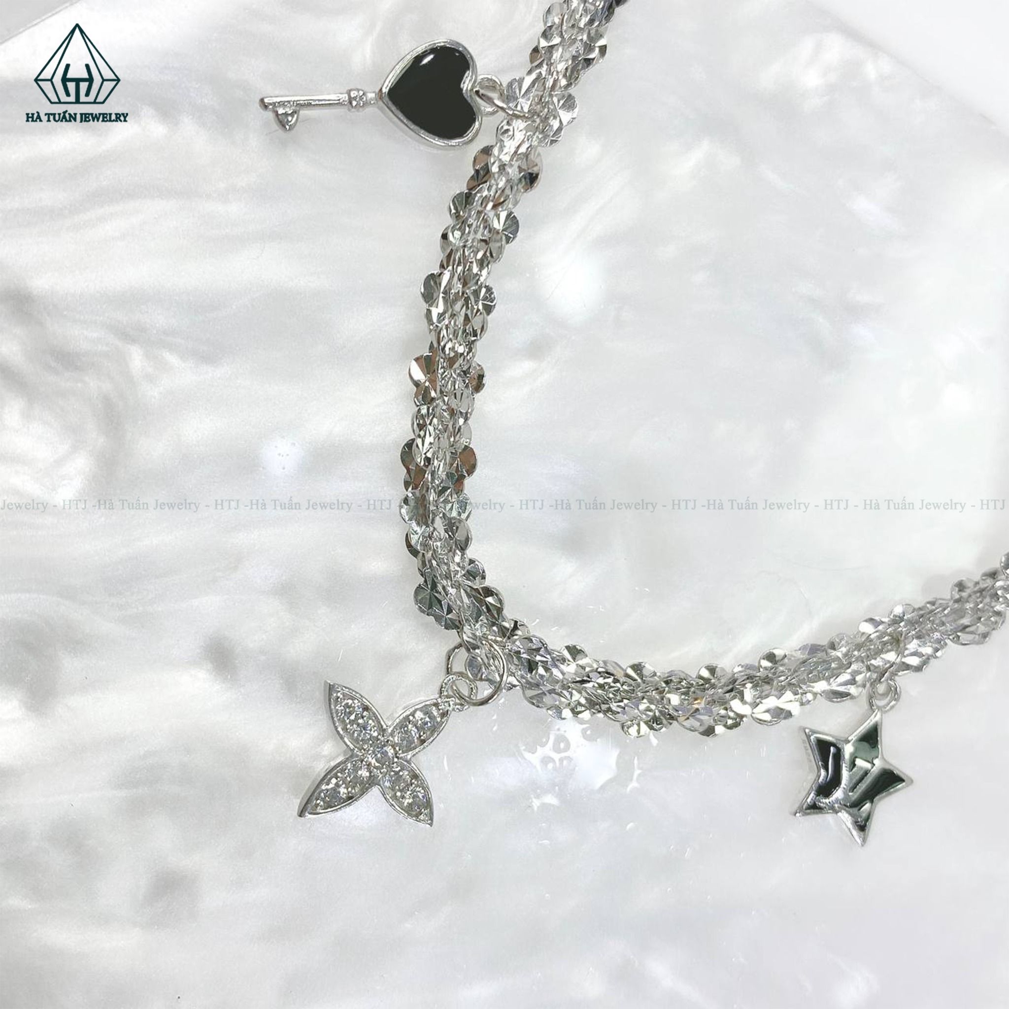 BGX163 Lắc tay charm 