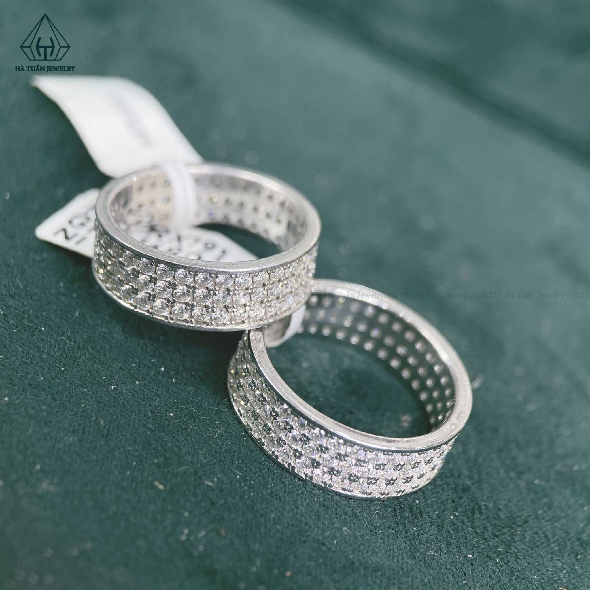  RX191 FULL MOIS 1.5mm Nhẫn 3 hàng đá 