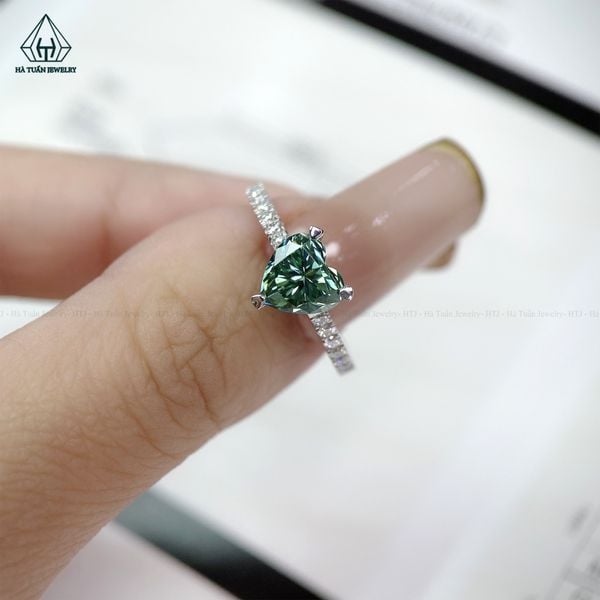  RG071 VT14K 7*7 Mois Heart Green 