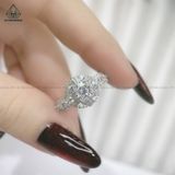  RX319 5.4mm Nhẫn nữ phối tấm baguette + tròn 