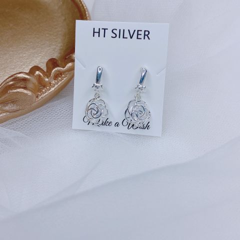 E736 Bông tai móc hoa hồng