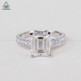  Moissanite Emerald trắng MEW 