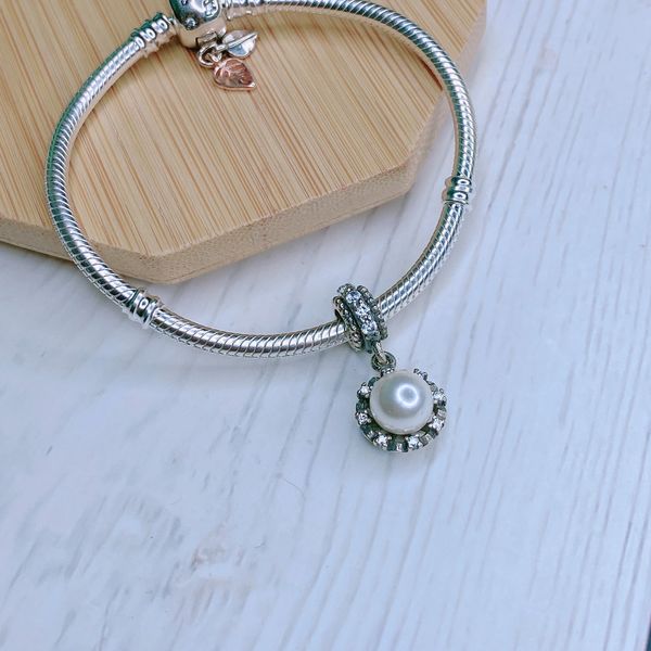  C262 Charm ngọc trai 