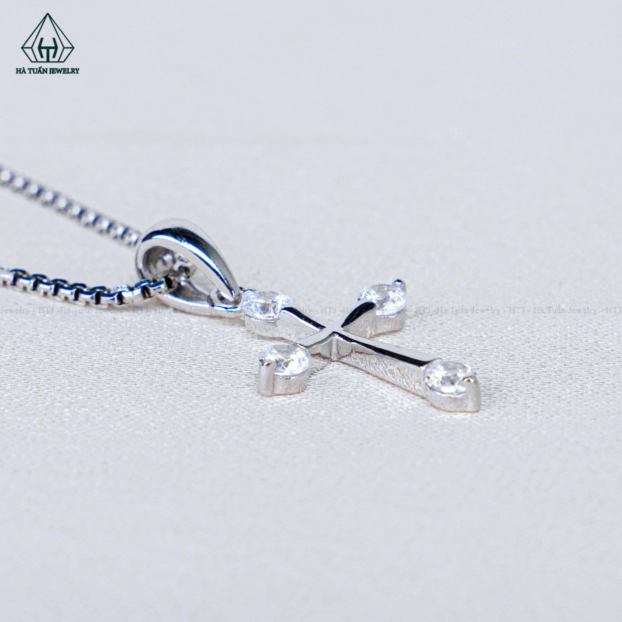  P415 Mặt dây thánh giá 