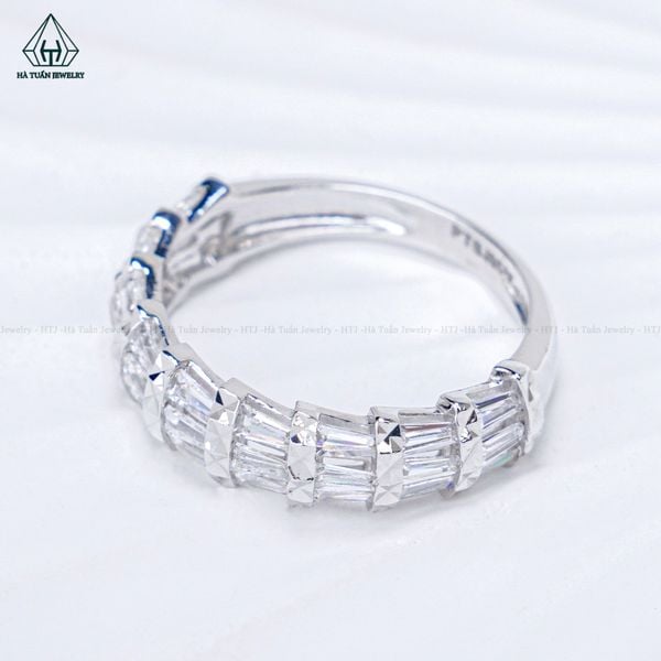  R113 Nhẫn rắn 