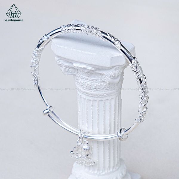  B023 Lắc tay dạng kiềng hoa mẫu đơn charm bướm 