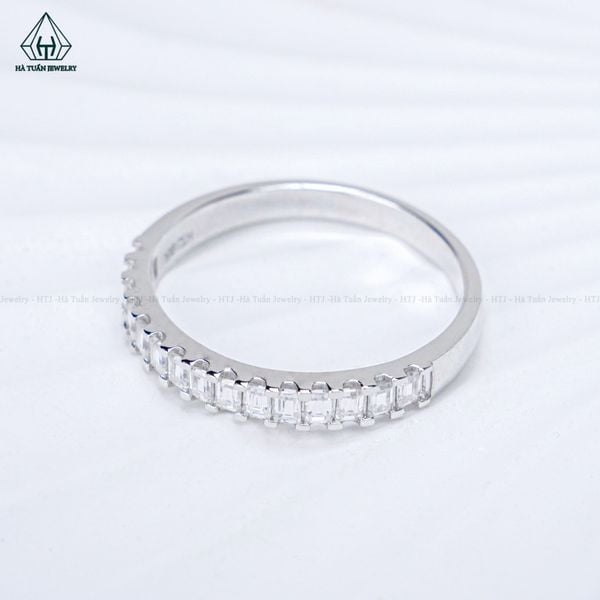  RX558 Nhẫn nữ FULL MOIS baguette 1.5x2.5mm 