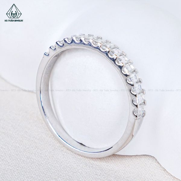  RX558 Nhẫn nữ FULL MOIS baguette 1.5x2.5mm 