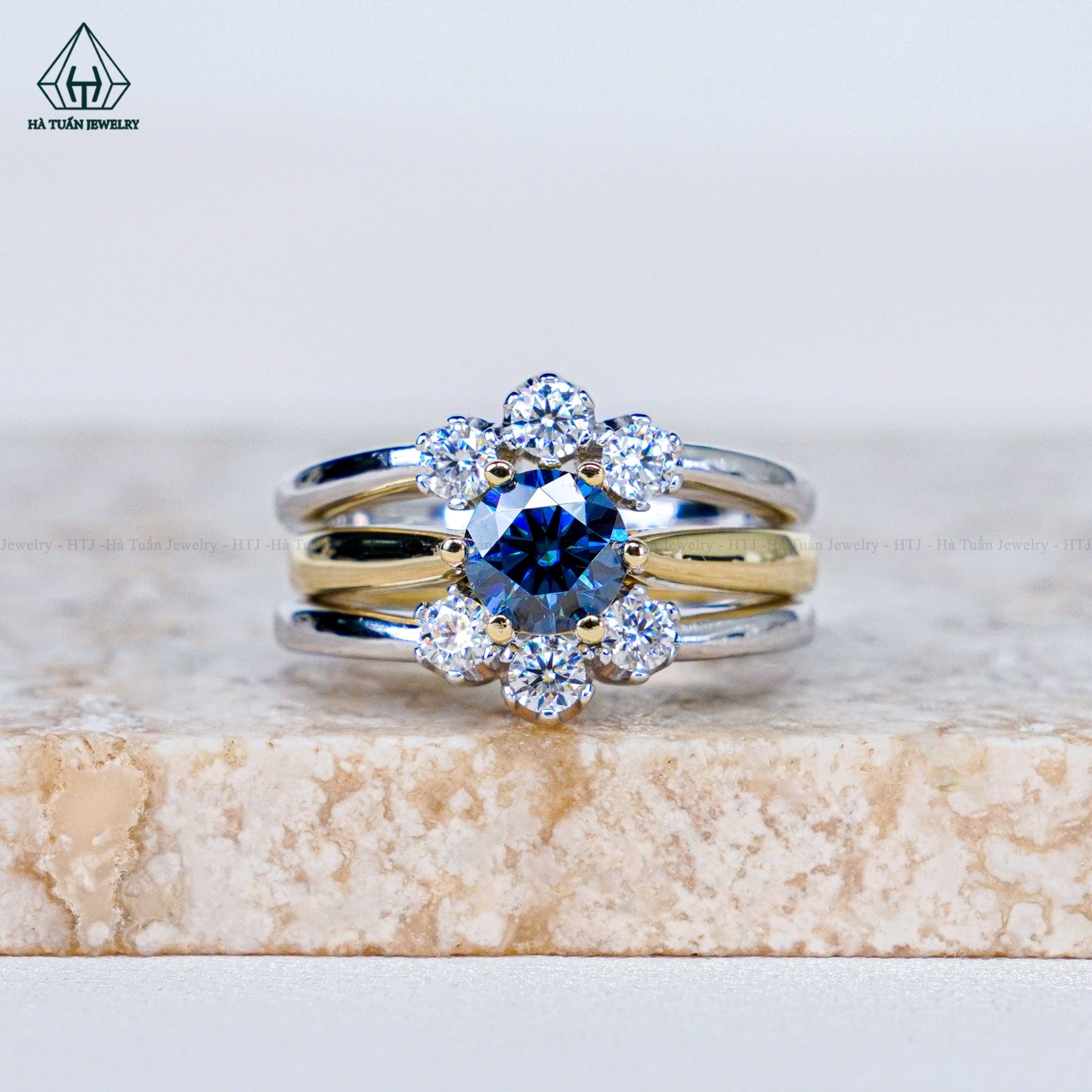  RG157 VTVV14K Blue 5.4mm 