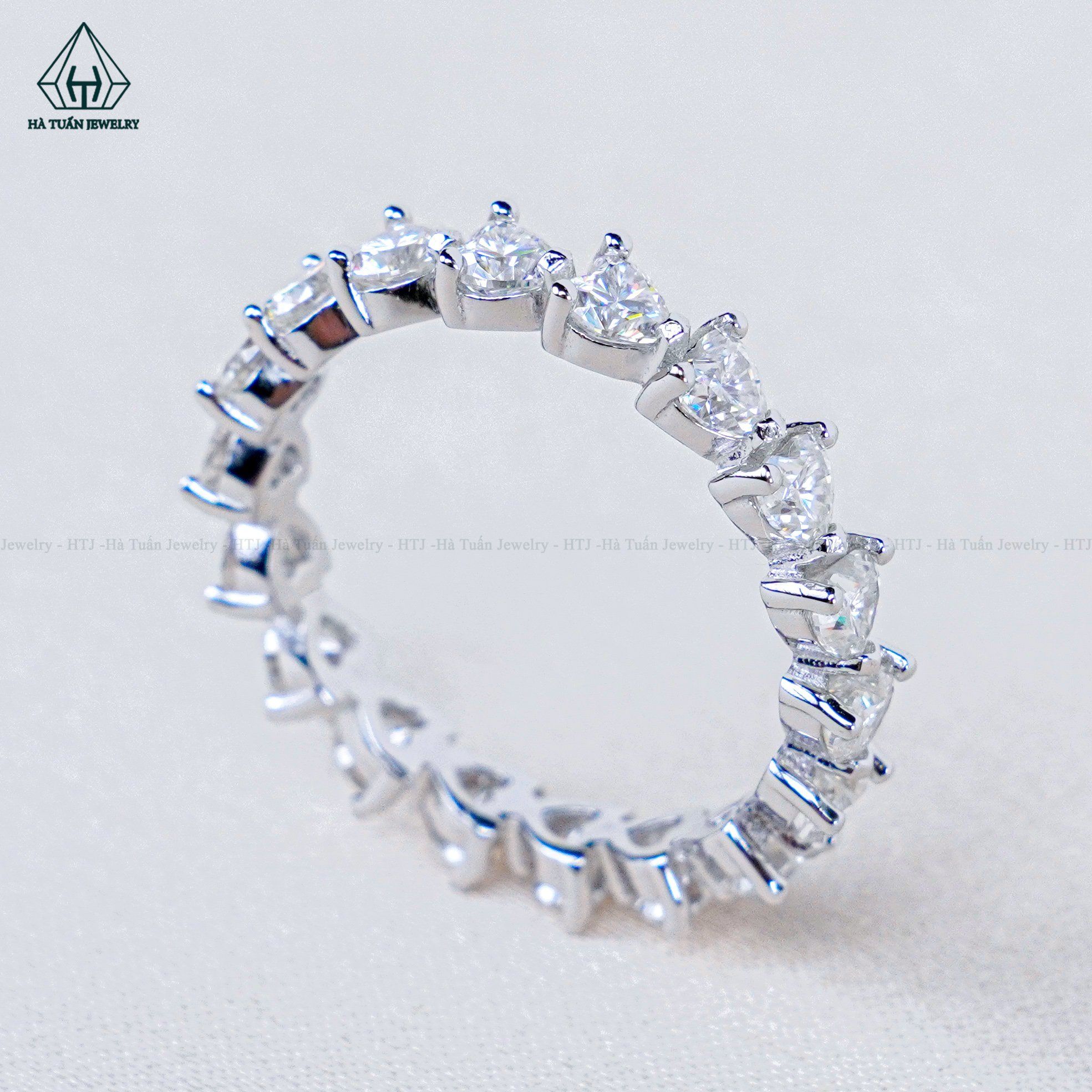  RX562 FULL MOIS HEART Nhẫn nữ tim full vòng 