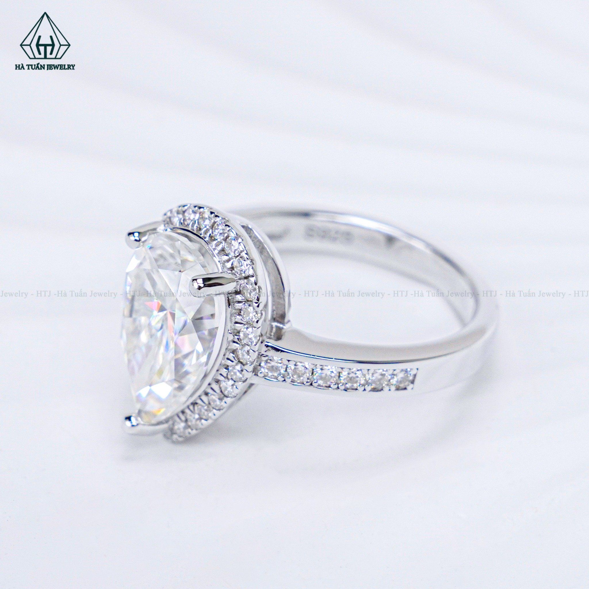  RX561 FULL MOIS Nhẫn nữ Mois Pear 8*12mm (Không mã cạnh) 